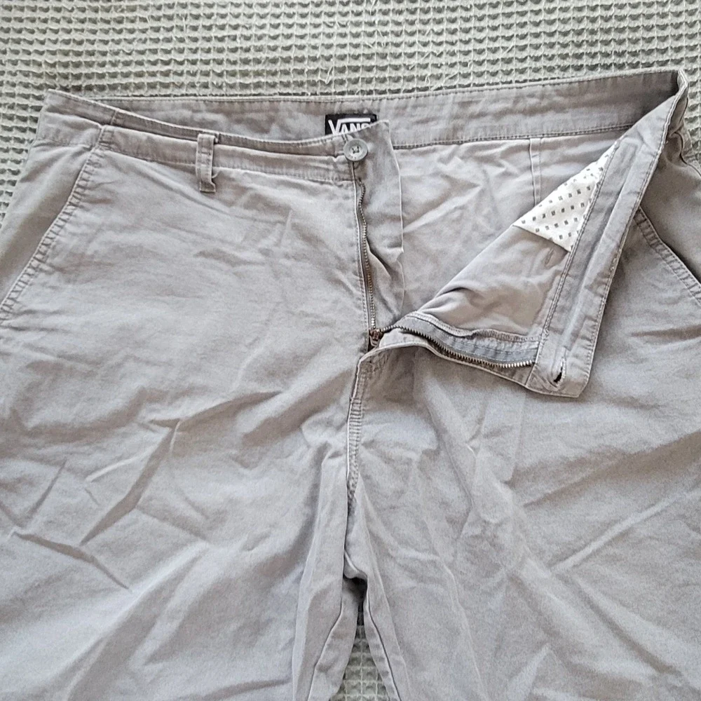 Vans Chino Shorts Mens 38 Grey Cotton Twill‎ Classic Skater Casual Outdoor Surf